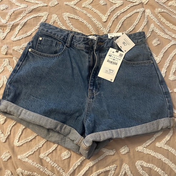 NWT Zara mom jean shorts sz 8 - Picture 1 of 7